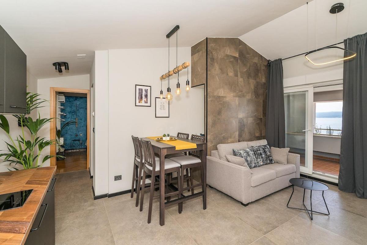 Apartments M Split Bagian luar foto